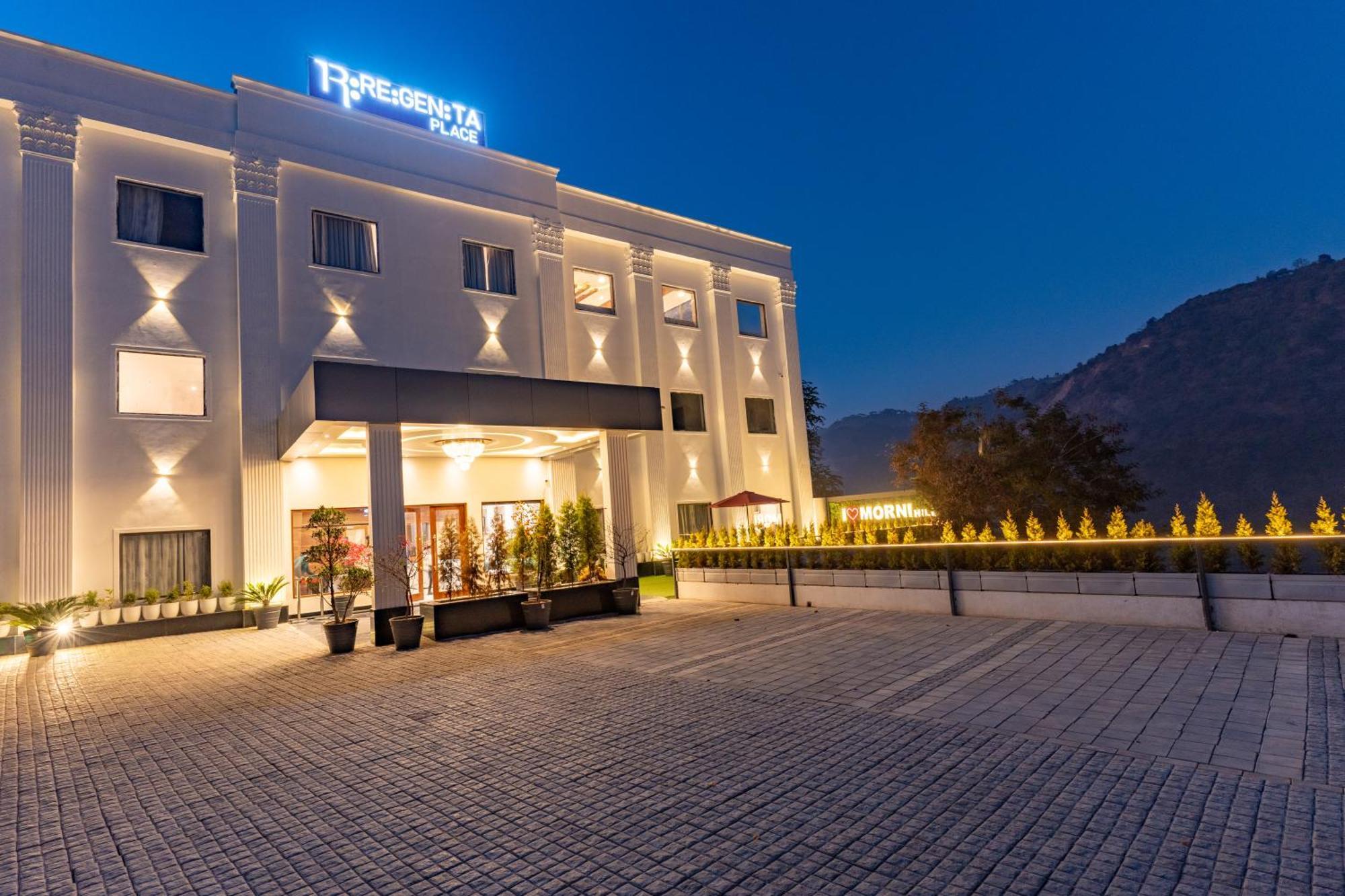 Hotel Regenta Place Panchkula Morni Hills Zewnętrze zdjęcie